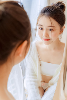 猎奇电影女子监狱在线观看